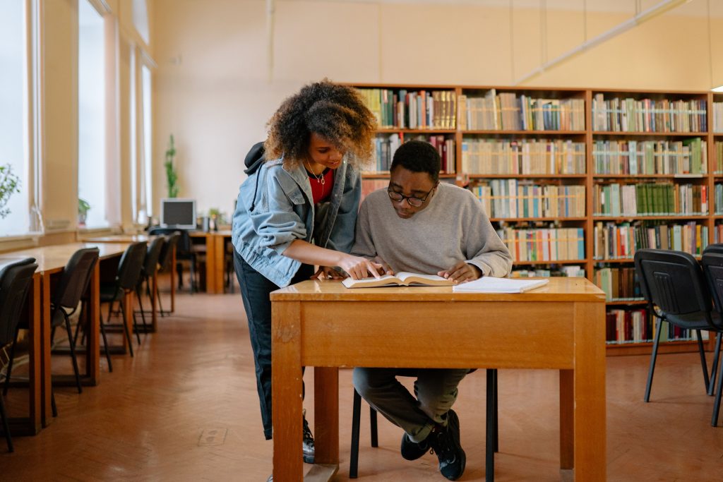 How to Find Government-Funded Scholarships for International Students